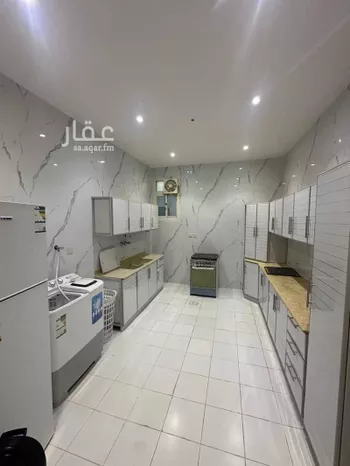 عمارة للإيجار في شارع عطاء ابن يسار, حي الخالدية, مدينة المجارده, منطقة عسير