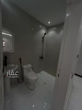 شقة للإيجار في شارع عبدالله بن شهيوين, حي الملقا, مدينة الرياض, منطقة الرياض صورة 5
