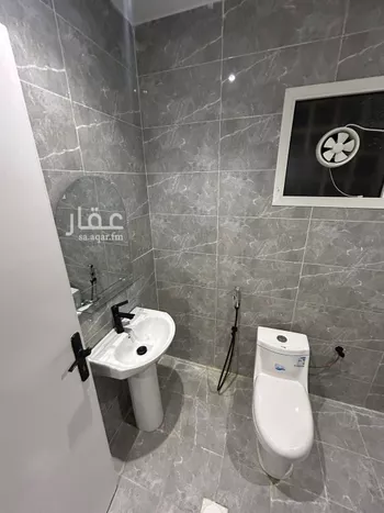 شقة للإيجار في شارع قلعة صلاح الدين, حي العقيق, مدينة الرياض, منطقة الرياض صورة 5