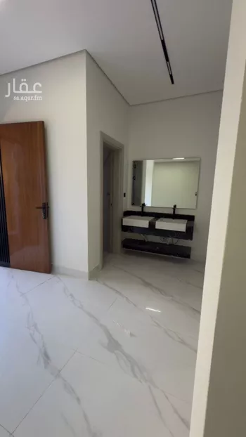 فيلا للبيع في شارع السخاء, حي العوالي, مدينة الرياض, منطقة الرياض صورة 2