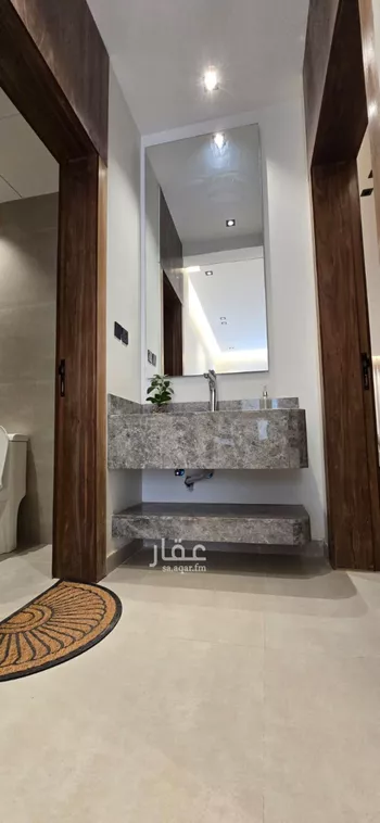 دور للبيع في شارع ابن المنذر, حي عكاظ, مدينة الرياض, منطقة الرياض صورة 2