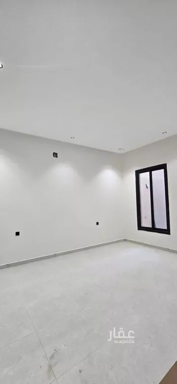 دور للبيع في شارع حميد الطويل, حي عكاظ, مدينة الرياض, منطقة الرياض صورة 3
