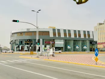 عمارة للإيجار في شارع ابن فرحان, حي الحزام الذهبي, مدينة الاحساء, المنطقة الشرقية