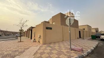 فيلا للإيجار في شارع علي بن عمر الحمامي, حي مطار الملك خالد الدولي, مدينة الرياض, منطقة الرياض