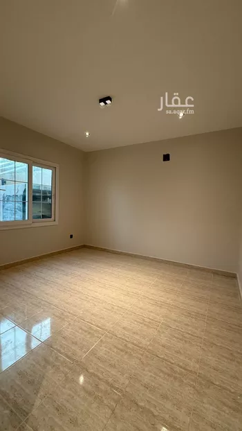 فيلا للإيجار في شارع علي بن عمر الحمامي, حي مطار الملك خالد الدولي, مدينة الرياض, منطقة الرياض صورة 4