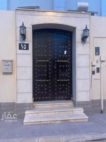 فيلا للإيجار في شارع الجوز, حي الربيع, مدينة الرياض, منطقة الرياض