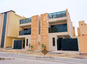 فيلا للبيع في شارع محمد السيبي, حي المهدية, مدينة الرياض, منطقة الرياض صورة 2