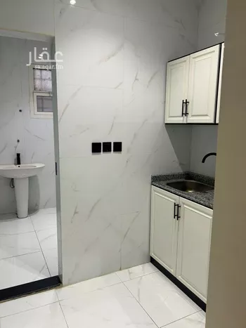 شقة للإيجار في شارع عبدالله بن شهيوين, حي الملقا, مدينة الرياض, منطقة الرياض