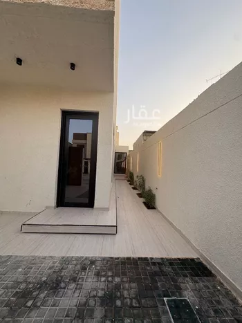فيلا للبيع في شارع عثمان الايوبي, حي بدر, مدينة الرياض, منطقة الرياض صورة 2