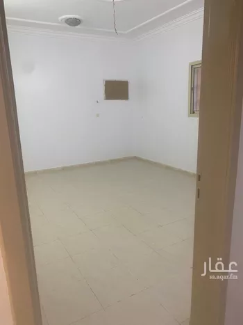 شقة للبيع في شارع عبدالرحمن بن قاسم, حي عكاظ, مدينة الرياض, منطقة الرياض صورة 3