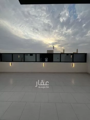 فيلا للبيع في شارع محمد بن هبه الله, حي المهدية, مدينة الرياض, منطقة الرياض صورة 4