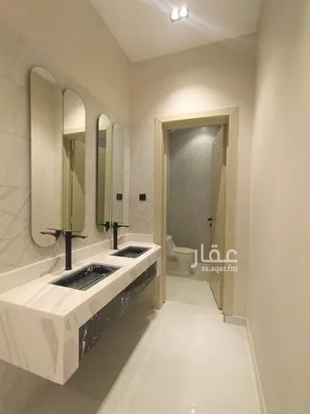 دور للبيع في شارع الضياء, حي الجنادرية, مدينة الرياض, منطقة الرياض صورة 2