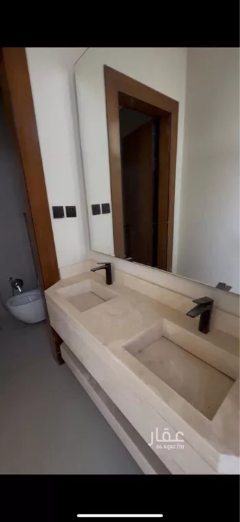 فيلا للإيجار في شارع عبدالوهاب بن بخت, حي النرجس, مدينة الرياض, منطقة الرياض صورة 2