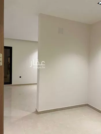 فيلا للبيع في شارع إسماعيل بن أبي الغنائم, حي المهدية, مدينة الرياض, منطقة الرياض صورة 3