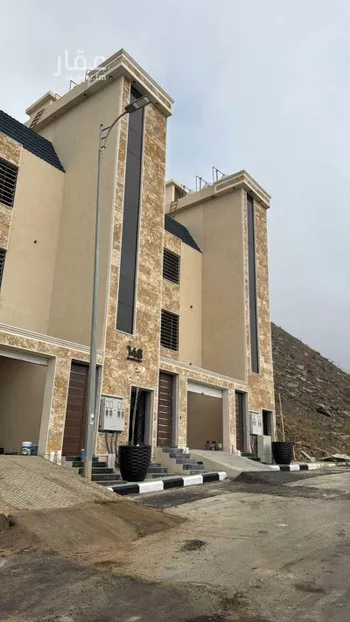 شقة للبيع في شارع زيد بن الازور الاسدي, حي الظرفة, مدينة خميس مشيط, منطقة عسير صورة 2