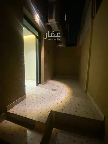 شقة للإيجار في شارع ابي سفيان بن حرب, حي مغرزات, مدينة الرياض, منطقة الرياض صورة 4