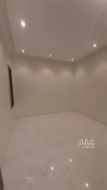 دور للبيع في شارع الرسالة, حي بدر, مدينة الرياض, منطقة الرياض صورة 5