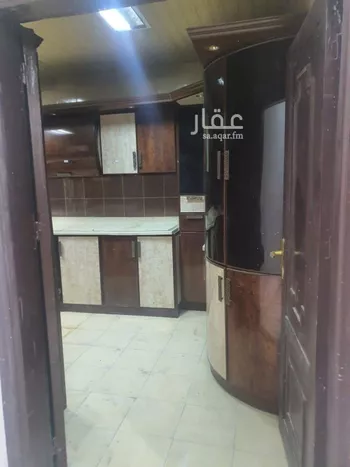 فيلا للبيع في شارع راس العين, حي النسيم الغربي, مدينة الرياض, منطقة الرياض صورة 2