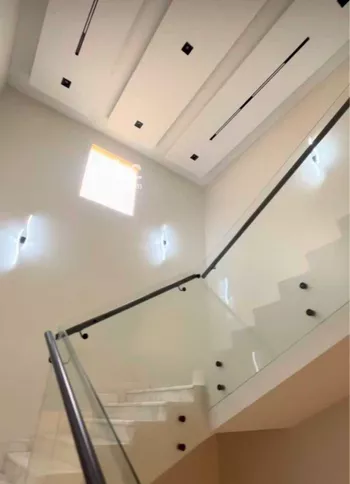 فيلا للبيع في شارع القشاشية, حي إشبيلية, مدينة الرياض, منطقة الرياض صورة 4