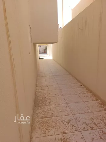 فيلا للبيع في شارع السفانية, حي الياسمين, مدينة الرياض, منطقة الرياض صورة 3