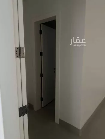 شقة للبيع في شارع عتبة بن ربيعة, حي المنتزة, مدينة الدمام, المنطقة الشرقية صورة 2