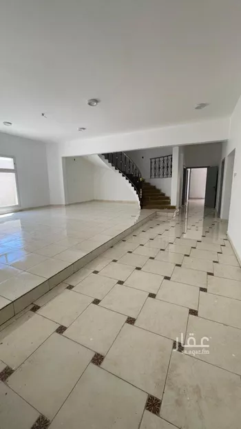 عمارة للبيع في شارع خالد بن الوليد, حي الصالحية, مدينة المذنب, منطقة القصيم صورة 3