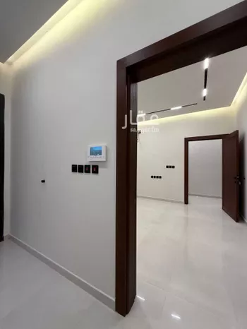 فيلا للبيع في شارع مرزوقي الجاوه, حي العوالي, مدينة الرياض, منطقة الرياض صورة 3