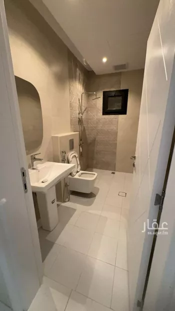 شقة للبيع في شارع احمد بن محمد بن بكر النسائي, حي المبعوث, مدينة المدينه المنوره, منطقة المدينة المنورة صورة 3