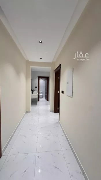 شقة للبيع في شارع الامير منصور بن عبدالعزيز, حي الشاطئ, مدينة جازان, منطقة جازان صورة 5