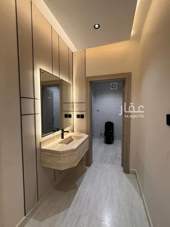 شقة للبيع في شارع العلاء ابن وهب, حي المطار, مدينة جازان, منطقة جازان صورة 5