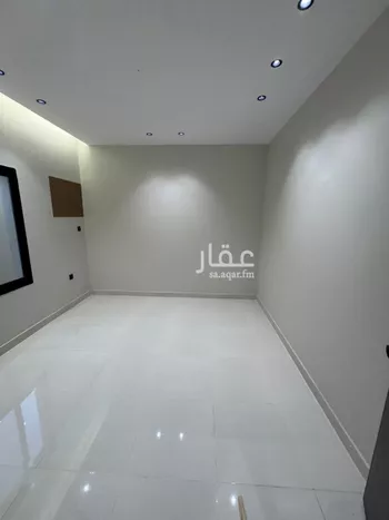 شقة للبيع في شارع ابي القاسم, حي الإسكان, مدينة صامطه, منطقة جازان صورة 4