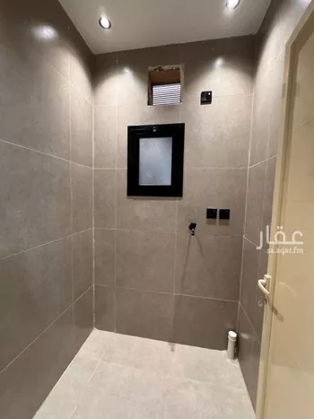شقة للبيع في شارع شارع الامير ناصر بن عبد العزيز, حي الرحاب 1, مدينة جازان, منطقة جازان صورة 4
