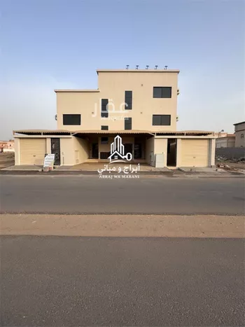 شقة للبيع في شارع ابي القاسم, حي الإسكان, مدينة صامطه, منطقة جازان