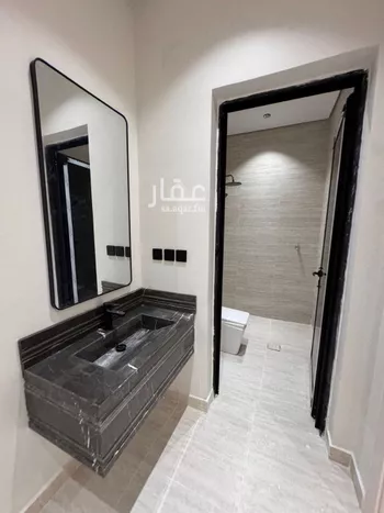 شقة للبيع في شارع شارع أبو بكر الصديق, حي السويس 1, مدينة جازان, منطقة جازان صورة 3