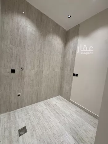 شقة للبيع في شارع شارع الامير بندر بن عبد العزيز, حي المحمدية 2, مدينة جازان, منطقة جازان صورة 5