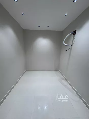 شقة للبيع في شارع ابي القاسم, حي الإسكان, مدينة صامطه, منطقة جازان صورة 5