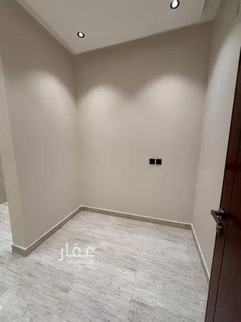 شقة للبيع في شارع شارع الامير بندر بن عبد العزيز, حي المحمدية 2, مدينة جازان, منطقة جازان صورة 4