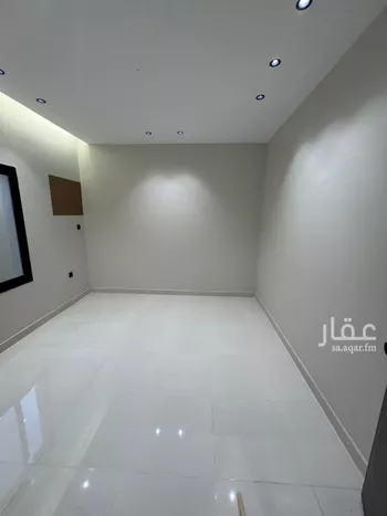 شقة للبيع في شارع ابي القاسم, حي الإسكان, مدينة صامطه, منطقة جازان صورة 4