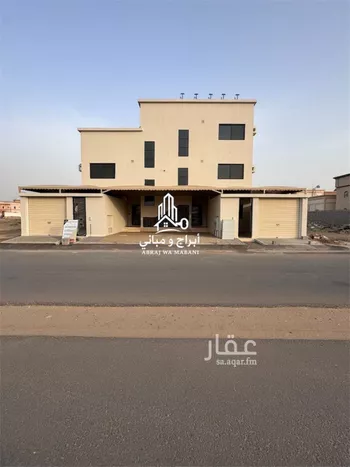 شقة للبيع في شارع ابي القاسم, حي الإسكان, مدينة صامطه, منطقة جازان