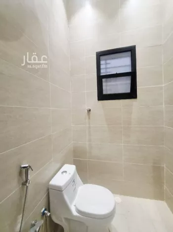 دور للبيع في شارع الشرق, حي الجنادرية, مدينة الرياض, منطقة الرياض صورة 4