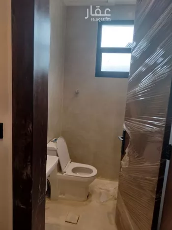 فيلا للبيع في شارع عبد العزيز, حي عقرباء, مدينة امارة منطقة الرياض - الجبيله, منطقة الرياض صورة 2