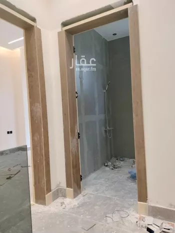 فيلا للبيع في شارع عبد العزيز, حي عقرباء, مدينة امارة منطقة الرياض - الجبيله, منطقة الرياض صورة 2