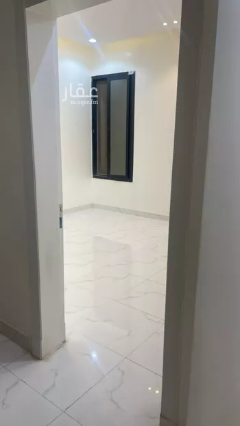 فيلا للإيجار في شارع صدر الدين الشافعي, حي عكاظ, مدينة الرياض, منطقة الرياض صورة 2