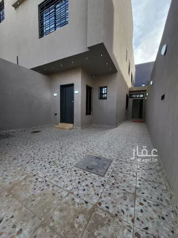 دور للبيع في شارع عبدالكريم الانصاري, حي بدر, مدينة الرياض, منطقة الرياض صورة 3