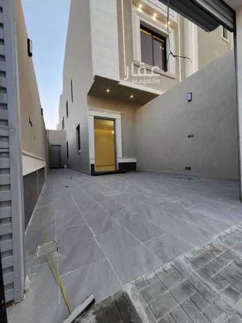 دور للبيع في شارع أكمل القرشي, حي بدر, مدينة الرياض, منطقة الرياض صورة 2