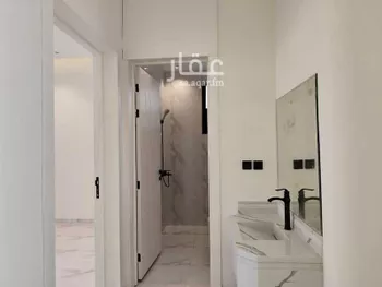 شقة للبيع في شارع مسلم, حي بدر, مدينة الرياض, منطقة الرياض صورة 4