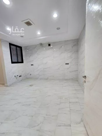 دور للبيع في شارع أكمل القرشي, حي بدر, مدينة الرياض, منطقة الرياض صورة 5