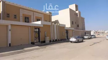 فيلا للبيع في شارع إسحاق بن مخلد, حي عكاظ, مدينة الرياض, منطقة الرياض صورة 5