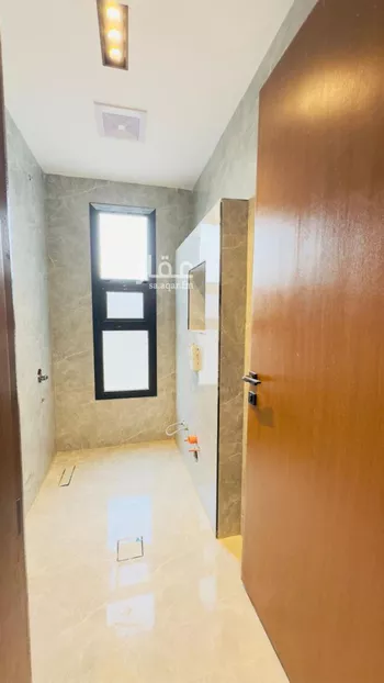 فيلا للبيع في شارع الحسين بن رواحة, حي الرمال, مدينة الرياض, منطقة الرياض صورة 4