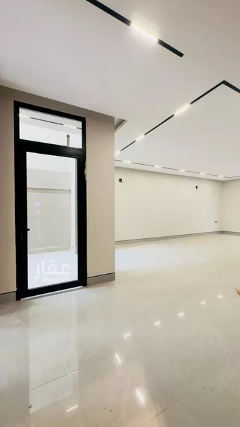 فيلا للبيع في شارع الحسين بن رواحة, حي الرمال, مدينة الرياض, منطقة الرياض صورة 5